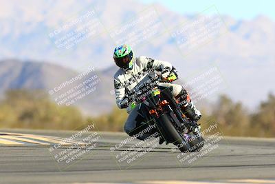 media/Jan-09-2022-SoCal Trackdays (Sun) [[2b1fec8404]]/Turn 14 (10am)/